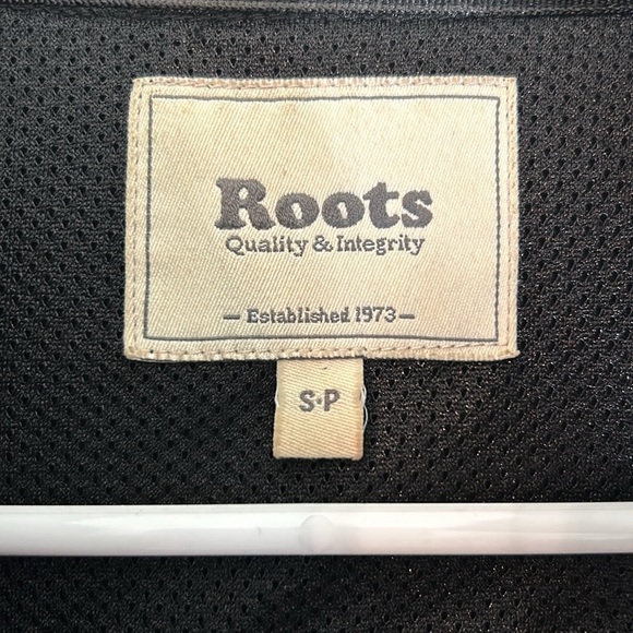 Roots outdoors softshell jacket women’s size S black full zip long sleeve‎ - Picture 12 of 15